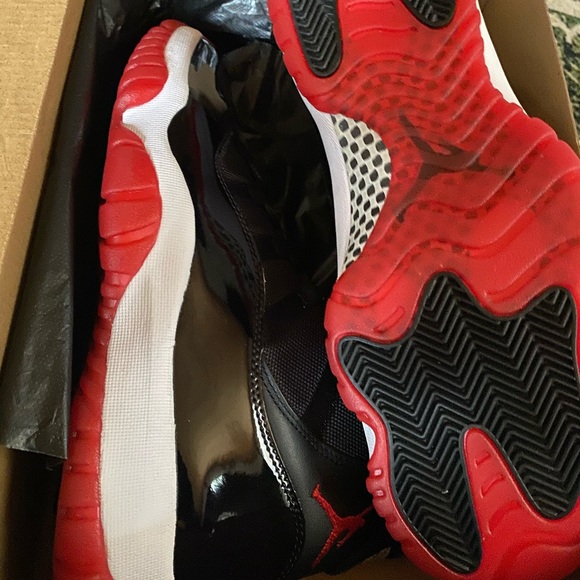 Retro Jordan 11 “Bred”